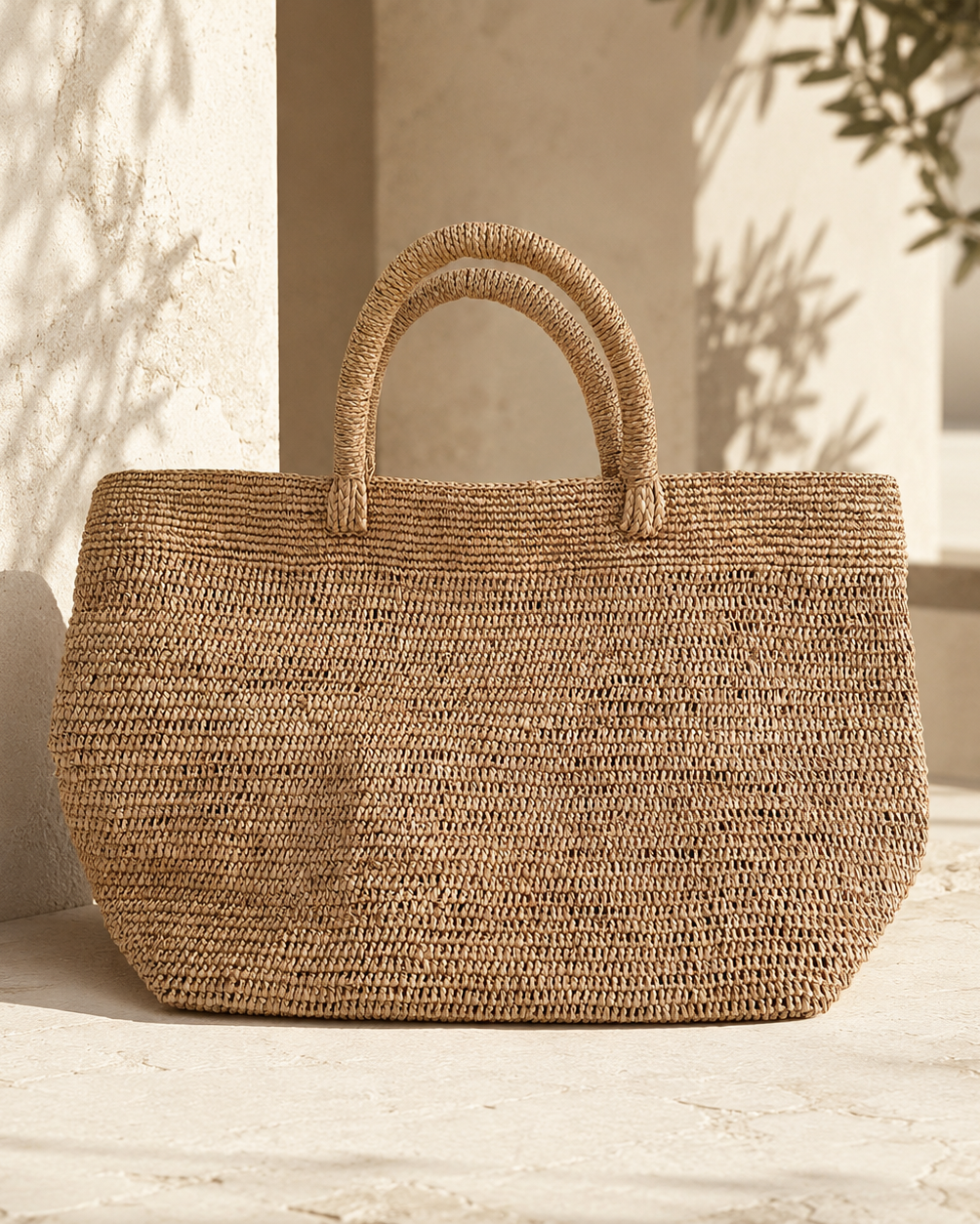 Sac TANA en raphia façonné à la main – visuel 2